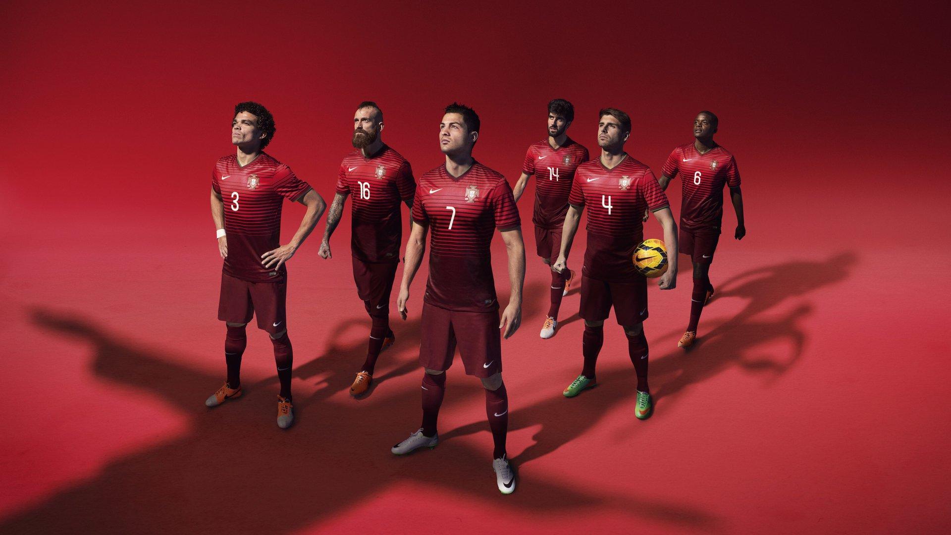 电竞世界杯震撼开赛 全球顶尖战队争夺荣耀